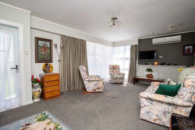 Photo of property in 100 Pipiroa Road, Ngatea, 3503