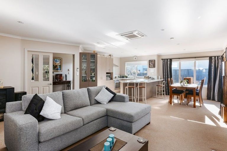 Photo of property in 3 Fremont Way, Pyes Pa, Tauranga, 3112