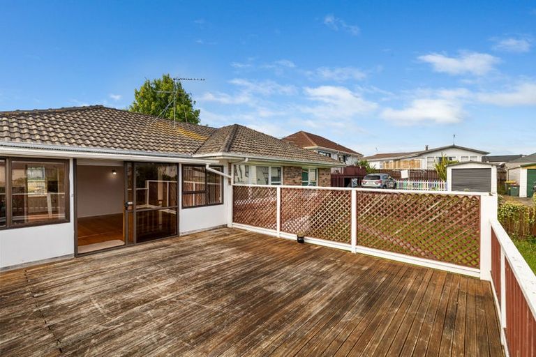 Photo of property in 60 Orams Road, Hillpark, Auckland, 2102