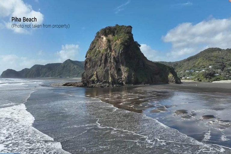 Photo of property in 60 Beach Valley Road, Piha, New Lynn, 0772