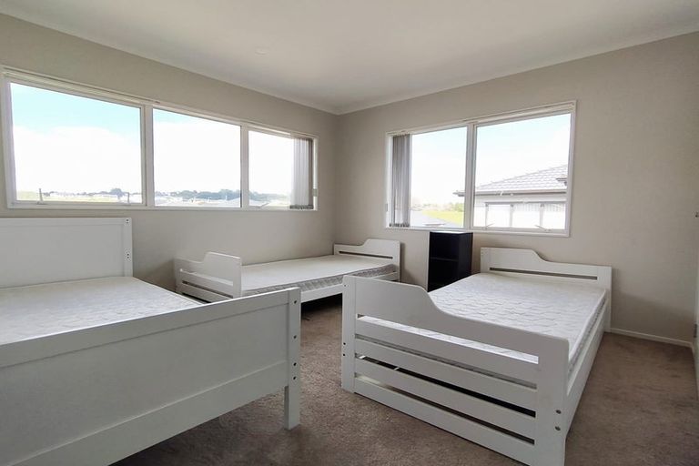 Photo of property in 8 Ballinabreen Road, Flat Bush, Auckland, 2019