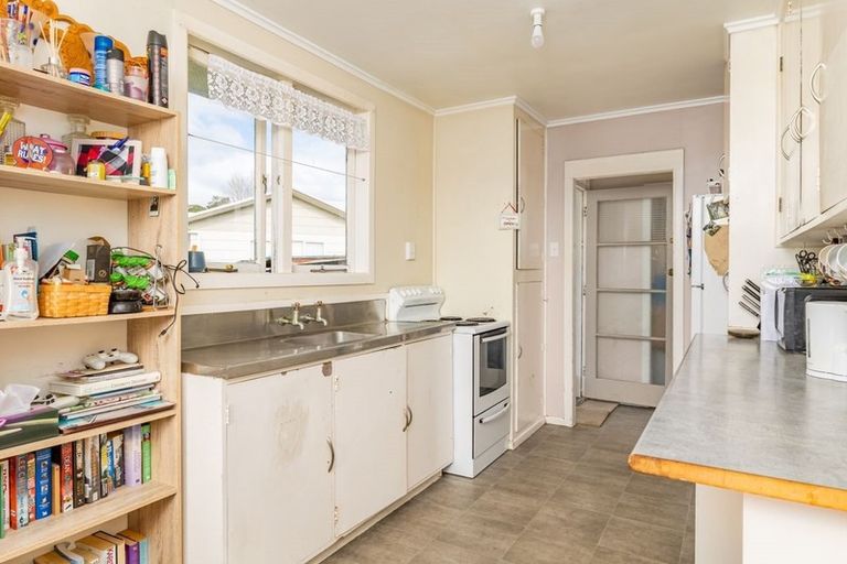 Photo of property in 14 Whiteman Road, Kawakawa, 0210