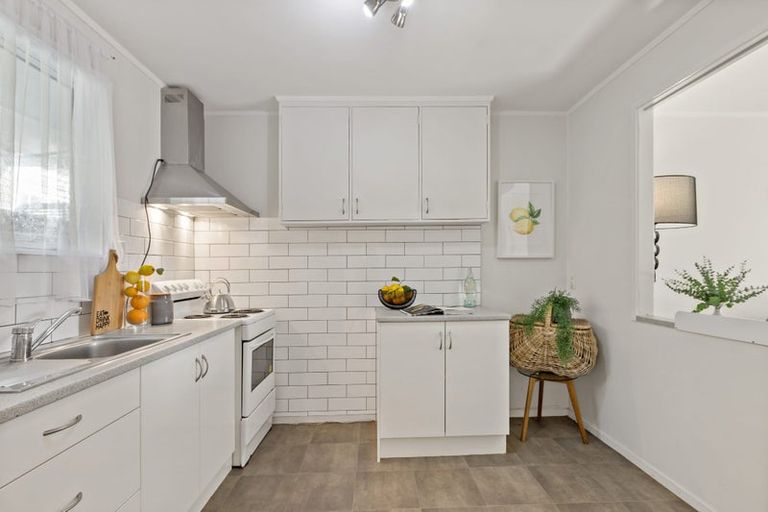 Photo of property in 29c Mark Road, Mount Albert, Auckland, 1025