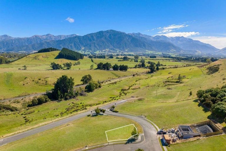 Photo of property in 6 Knowles Crescent, Kaikoura Flat, Kaikoura, 7371