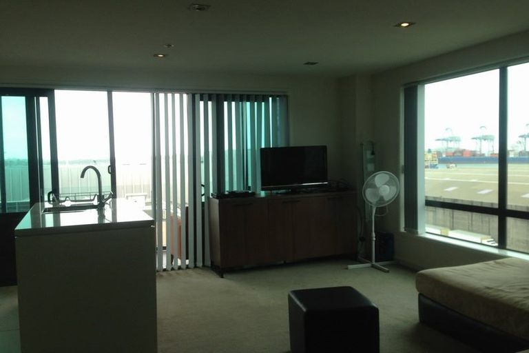 Photo of property in 23 Emily Place, Bellevue, Tauranga, 3110