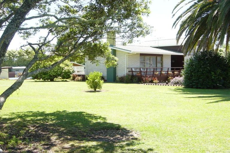 Photo of property in 10 Kendall Road, Kerikeri, 0230
