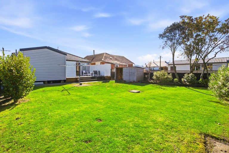 Photo of property in 55 Hargest Crescent, Saint Kilda, Dunedin, 9012