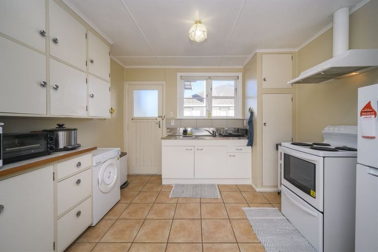 Photo of property in 141 Ferguson Street, West End, Palmerston North, 4412