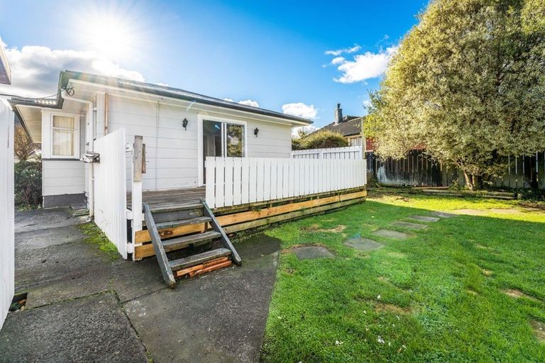 Photo of property in 12 Hector Grove, Trentham, Upper Hutt, 5018