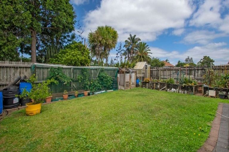 Photo of property in 27 Maunu Road, Avenues, Whangarei, 0110
