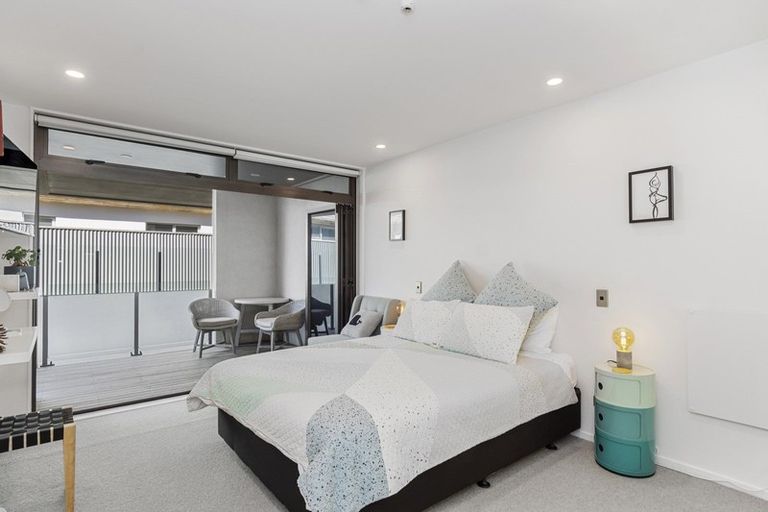 Photo of property in Vivaldi Apartments, 2/48 Marine Parade, Mount Maunganui, 3116