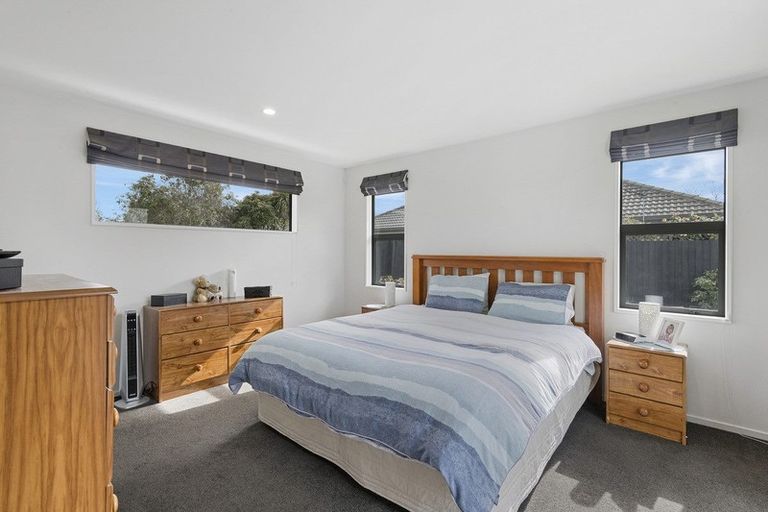 Photo of property in 7a Sylvia Street, Parklands, Christchurch, 8083