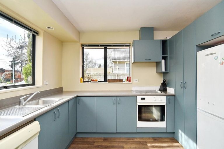 Photo of property in 1 Roche Avenue, Upper Riccarton, Christchurch, 8041