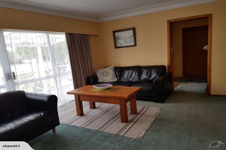 Photo of property in 23 Beaumonts Way, Manurewa, Auckland, 2102