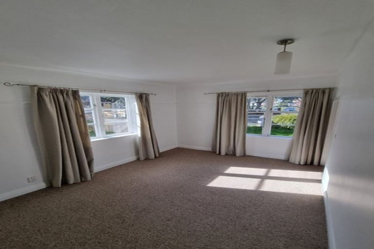 Photo of property in 24 Monorgan Road, Strathmore Park, Wellington, 6022