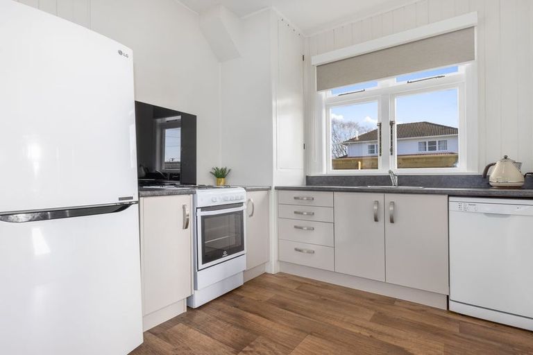 Photo of property in 40 George Street, Levin, 5510