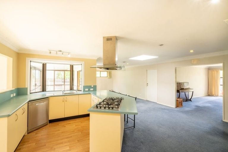 Photo of property in 63 Clifton Terrace, Fitzherbert, Palmerston North, 4410