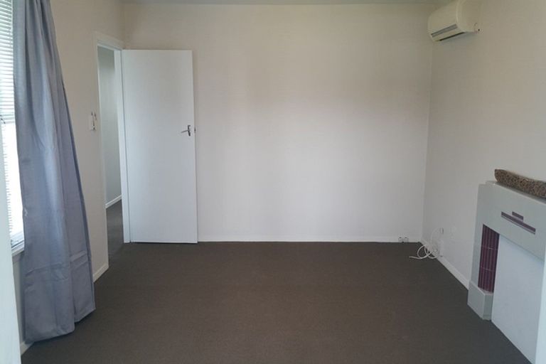 Photo of property in 10a Epsom Road, Sockburn, Christchurch, 8042