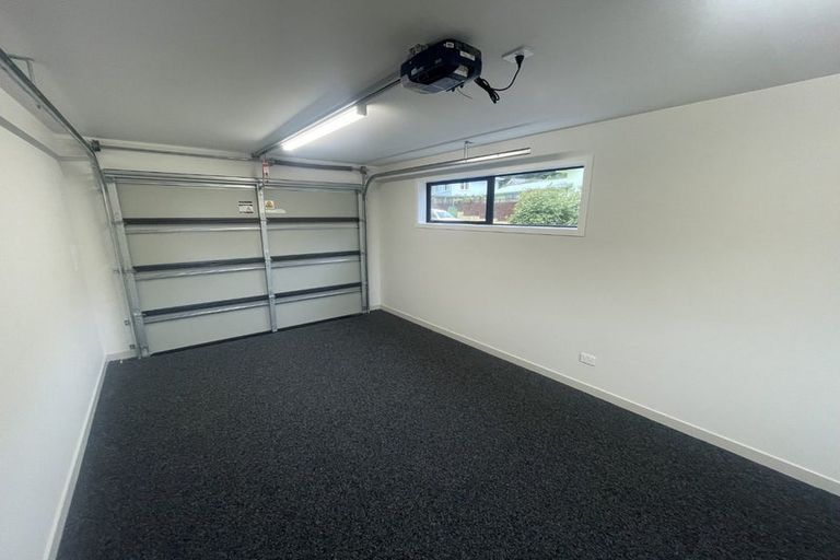 Photo of property in 11a Barberry Grove, Maungaraki, Lower Hutt, 5010