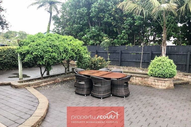 Photo of property in 38 Record Street, Fitzroy, New Plymouth, 4312