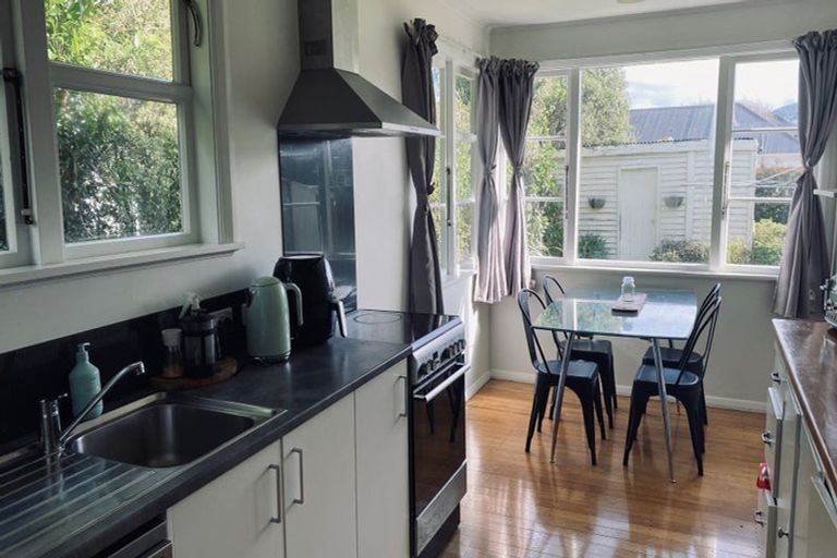 Photo of property in 62 Kowhai Street, Naenae, Lower Hutt, 5011