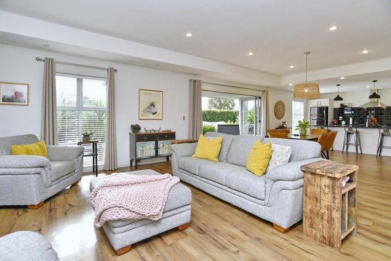 Photo of property in 50 Infinity Drive, Pegasus, 7612