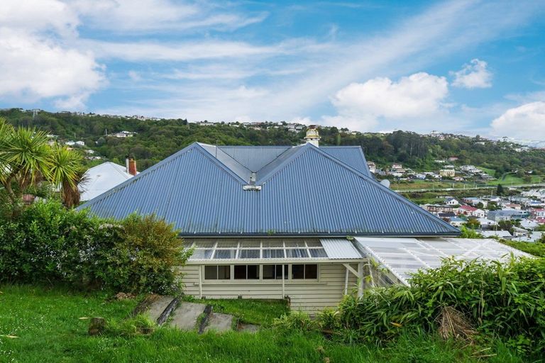 Photo of property in 51 Cole Street, Caversham, Dunedin, 9012