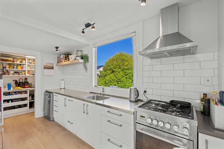 Photo of property in 4 Grants Road, Papanui, Christchurch, 8053