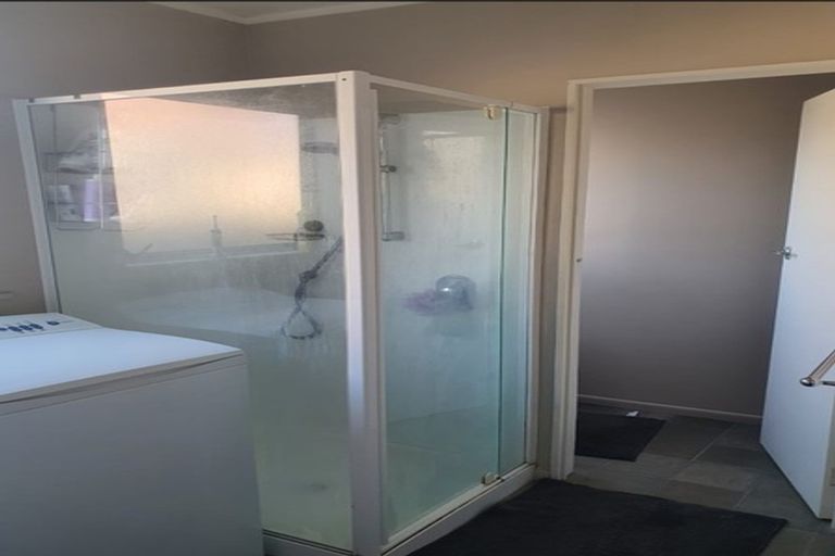 Photo of property in 1/93 Randwick Crescent, Moera, Lower Hutt, 5010