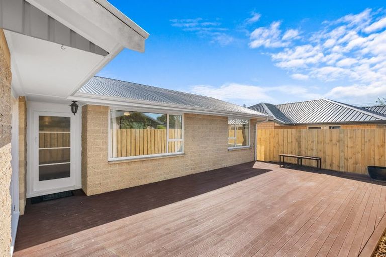 Photo of property in 15 Ebony Street, Bishopdale, Christchurch, 8053