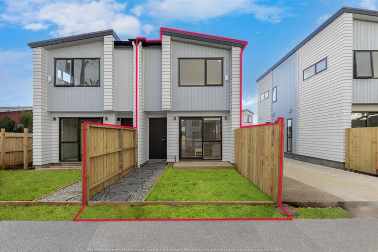 Photo of property in 2/5 Thompson Street, Mangere East, Auckland, 2024