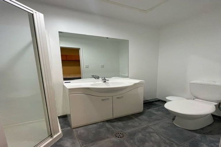 Photo of property in Atrium Apartments, 3i/154 The Terrace, Wellington Central, Wellington, 6011