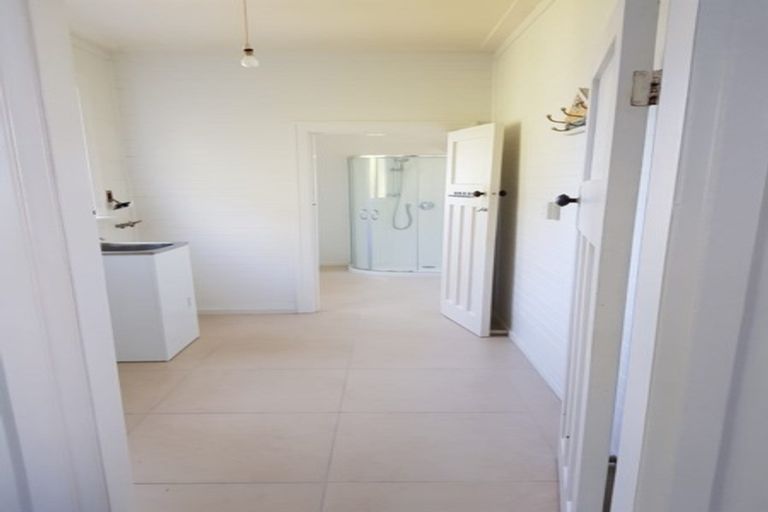 Photo of property in 200 Rongotai Road, Rongotai, Wellington, 6022