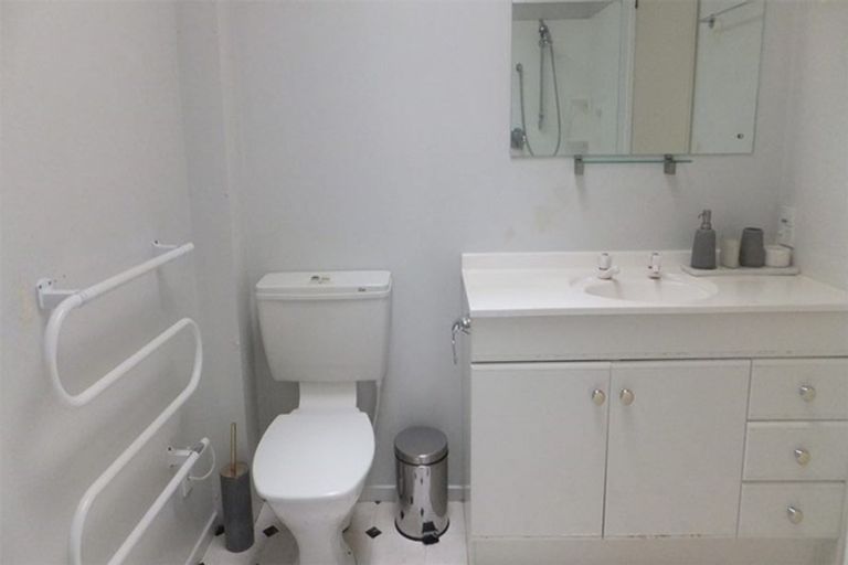 Photo of property in 4/69 Carlton Mill Road, Merivale, Christchurch, 8014