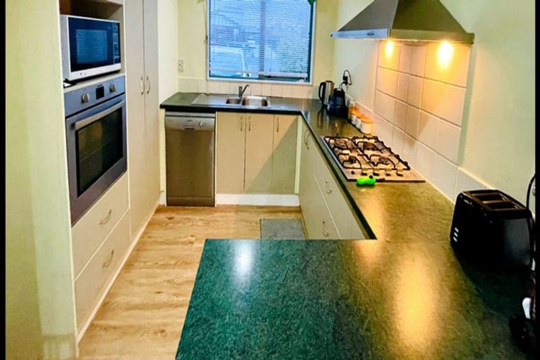 Photo of property in 17a Prisk Street, Melville, Hamilton, 3206