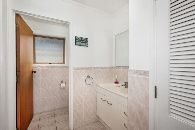 Photo of property in 213 Royal Road, Massey, Auckland, 0614