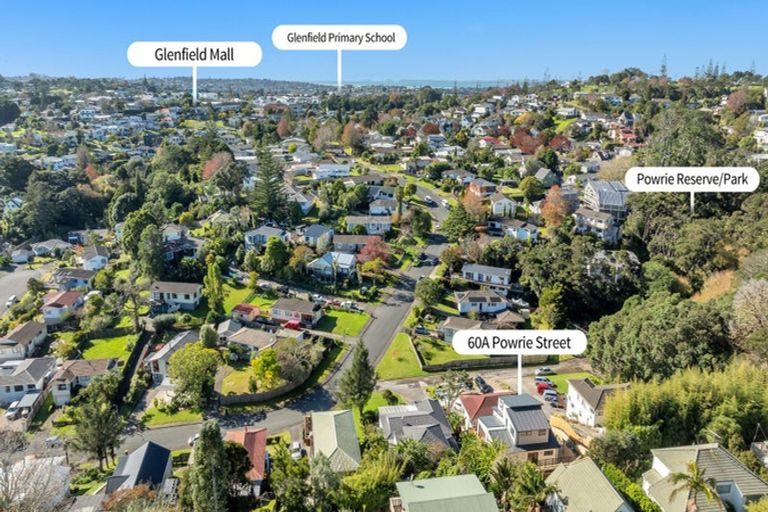 Photo of property in 60a Powrie Street, Glenfield, Auckland, 0629