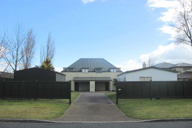 Photo of property in Summerset Village, 2/61 Wharewaka Road, Wharewaka, Taupo, 3330
