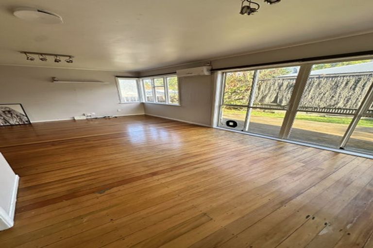 Photo of property in 4 Waimarama Grove, Birchville, Upper Hutt, 5018