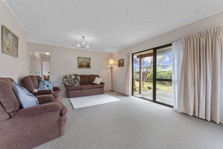 Photo of property in 11 Ferndale Place, Feilding, 4702