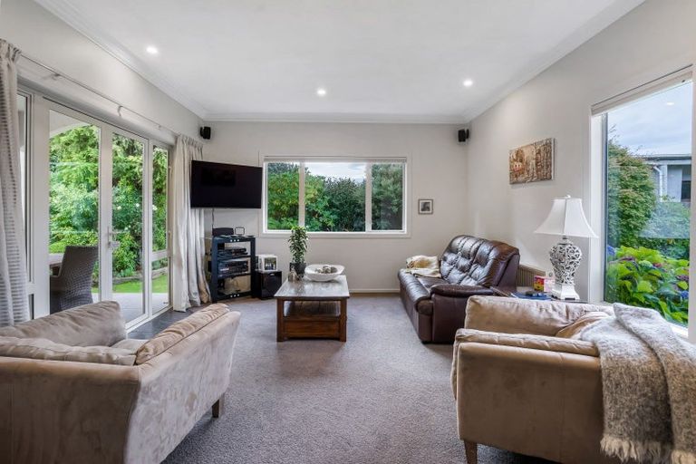 Photo of property in 71 Welsh Road, Winton, 9720