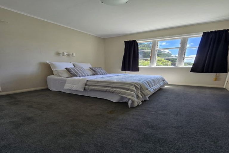 Photo of property in 93 Monorgan Road, Strathmore Park, Wellington, 6022