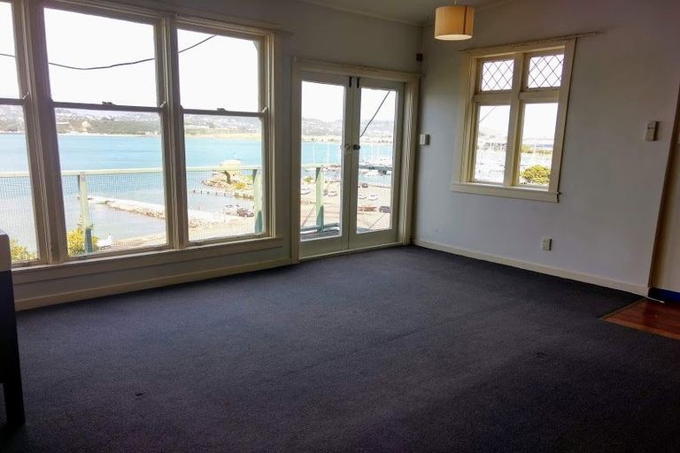 Photo of property in 466 Evans Bay Parade, Hataitai, Wellington, 6021
