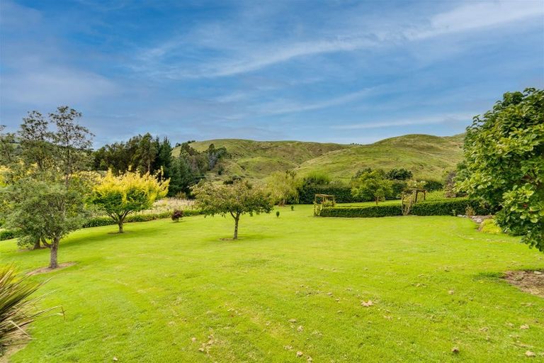 Photo of property in 813 Seafield Road, Puketapu, Napier, 4182