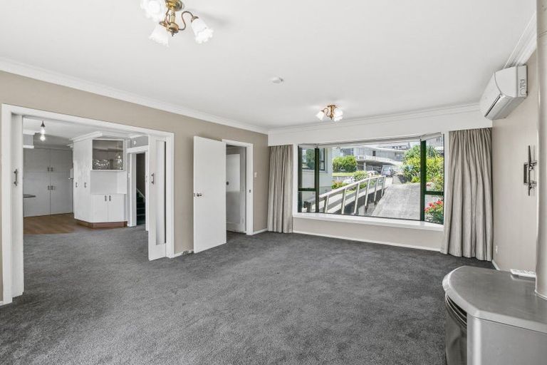 Photo of property in 47 Crownhill Street, Spotswood, New Plymouth, 4310