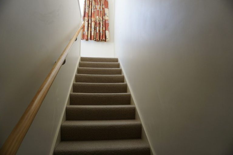 Photo of property in 18a Meeanee Quay, Westshore, Napier, 4110