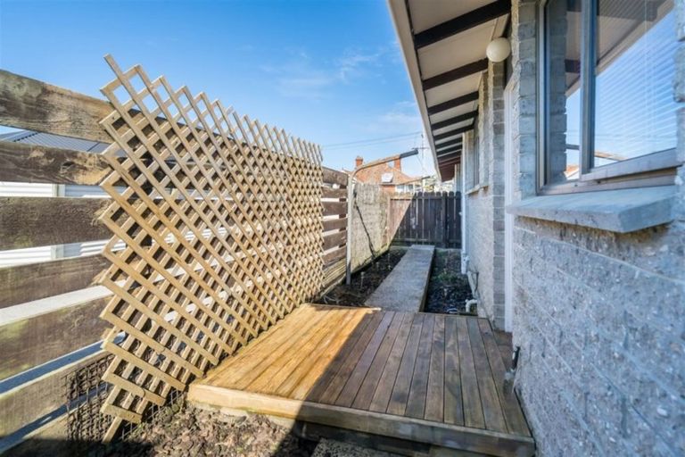 Photo of property in 65e Wesley Street, South Dunedin, Dunedin, 9012