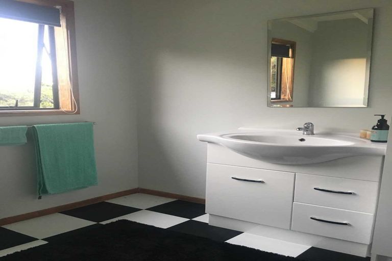 Photo of property in 102 Newton Road, Maungatapere, Whangarei, 0170