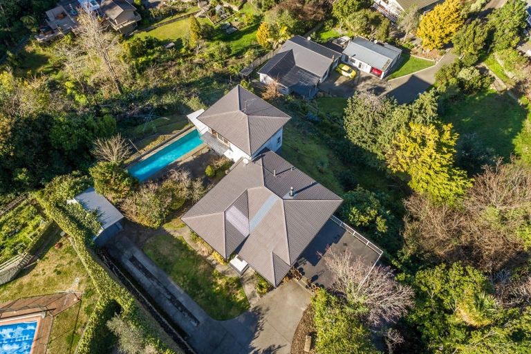 Photo of property in 109 Chaucer Road, Hospital Hill, Napier, 4110