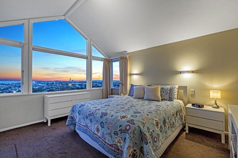 Photo of property in 3 Castor Bay Road, Castor Bay, Auckland, 0620